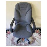 Nice Grey Adjustable Rolling Office Desk Chair