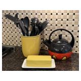 Kitchen Utensils - Teapot - butter dish