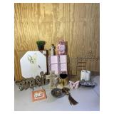 Ladies Large Home Decor Lot