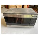 Sharp Brand 1100 Watt Silver Microwave