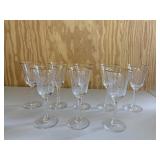 Set of 8 Etched Wine Glasses Gold Rim Green Tote