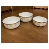 3 White Metal Bowls Flower Accent