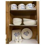 Pfaltzgraff Dishes Contents of Picture