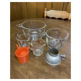Measuring Cups & Glasses Group of 6