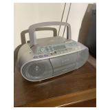 Vintage Sony CD & Cassette Portable Radio Player