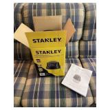Stanley Portable or Mounted Wet Dry Vacuum New