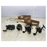 2 Pocket Fisherman & 4 Reels