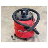 Genie 8 Gallon Shop Vac