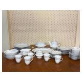 Noritake Contemporary Fine China Set - Melissa