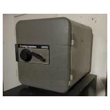 Sentry Supreme 5250 Safe (no combo)