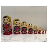 8 Piece Traditional Russian Matryoshka Dolls