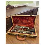 Bundy Vintage Clarinet with Case