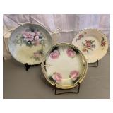 Set of 3 Pink Flower Display Plates with Stands