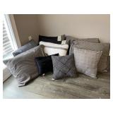 Nice Quality Pillows Grey & Black