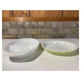 Vintage Pyrex Divided Dish & Pie Pan