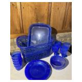 Blue Picnic Basket Outdoor Dining Set