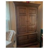 Armoire/Wardrobe