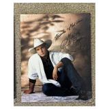 Garth Brooks Autographed Photo