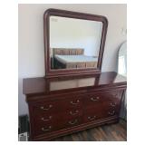 6 Drawer Dresser & Mirror
