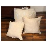 Throw Pillows & Bedding
