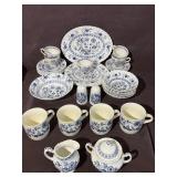Dinnerware Set including Delft Blue
