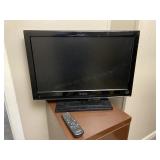 Dynex 24 in TV w Remote