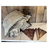 Folding Field cushion and turkey folding feathers