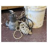 Submersible utility pump