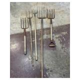 Pitchforks