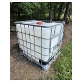 267 Gallon Liquid Storage Tote
