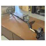 Teknetics Metal Detector