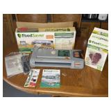 FoodSaver Vacuum Sealing System Kit