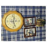 Wall Clock & Decor