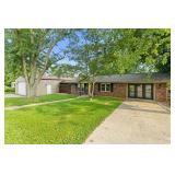 215 Spring Grove Blvd., Morganfield, KY 42437