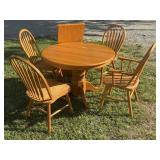 Shin Lee Oak Dining Table & 4 Chairs