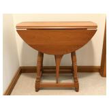 Drop Leaf Butterfly Side Table