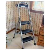 Folding Step Ladder