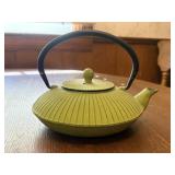 Cast Iron Japanese Style Tea Pot
