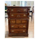 Solid Wood Bedroom Chest of Drawers