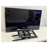 Sanyo 50 in TV & Wall Mount