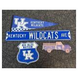 Kentucky Wildcat Signs