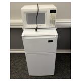 Mini Refrigerator & Microwave