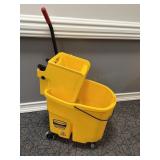 Rubbermaid Mop Bucket