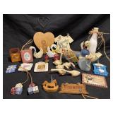 CARVED MINI GEESE FRAMES ORNAMENTS SIGNS