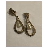 PEARL TEAR DROP EARRINGS SPAIN