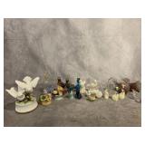 ASSORTED ANIMAL FIGURINES