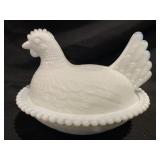 WHITE GLASS HEN ON NEST CANDY DISH