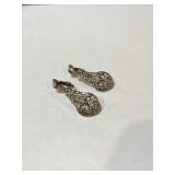 TEARDROP EARRINGS