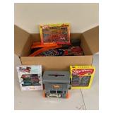 Hot Wheels Car Sets and Track Bundle