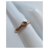 Vintage Sterling Silver Ring a Square Shaped Purpl